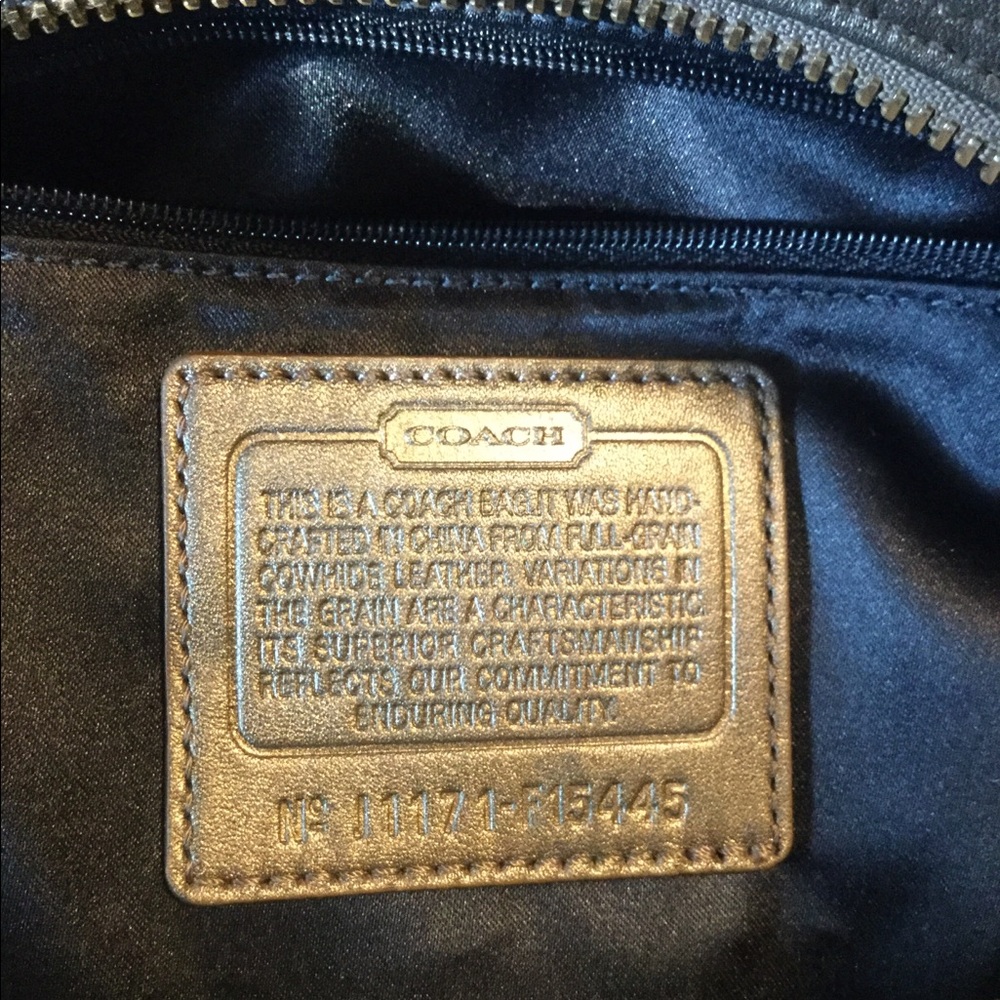 Metallic coach bag - Picture 6 of 6